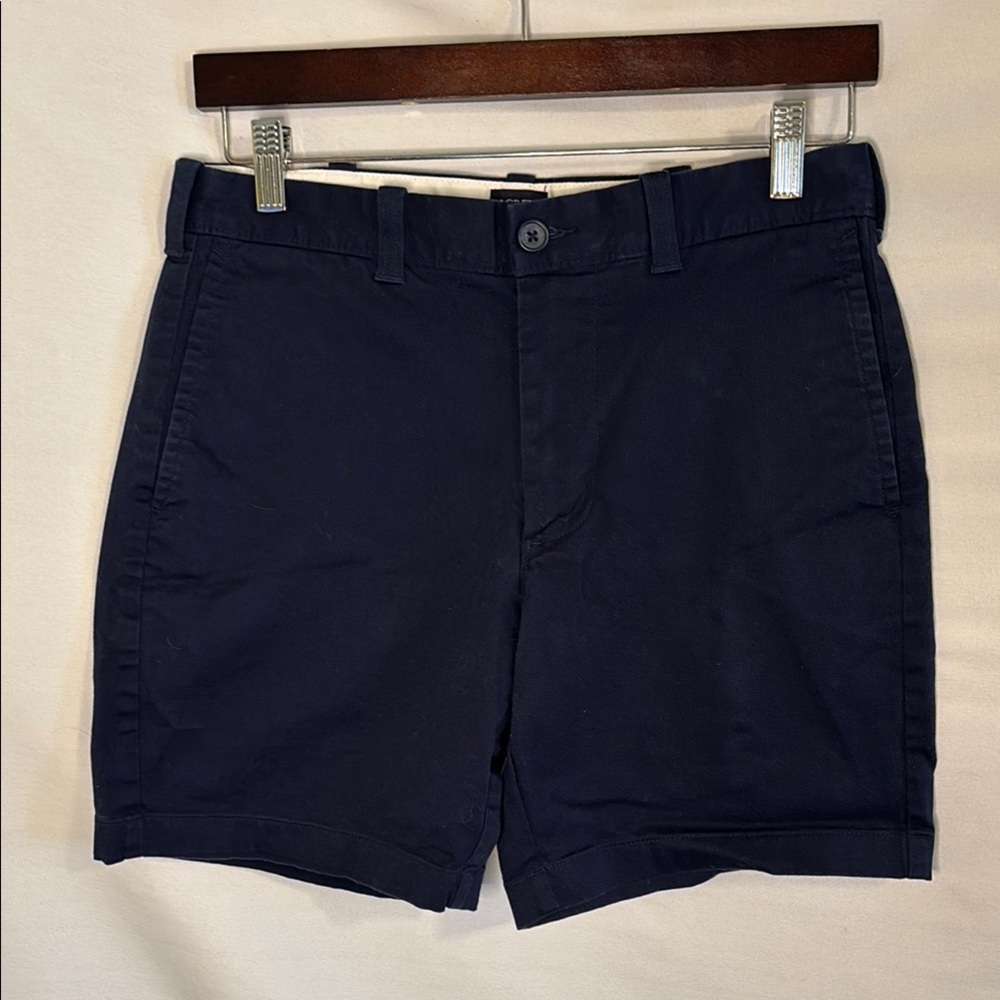 J. Crew Men's Navy Shorts Twill 7 inch inseam Size 30